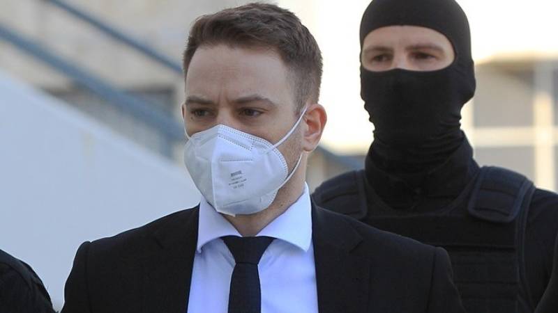 Ομόφωνα ένοχος για ανθρωποκτονία και χωρίς ελαφρυντικά ο Μπάμπης Αναγνωστόπουλος