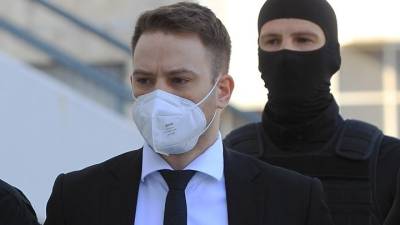 Ομόφωνα ένοχος για ανθρωποκτονία και χωρίς ελαφρυντικά ο Μπάμπης Αναγνωστόπουλος