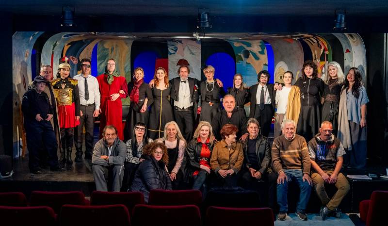 Θεατρικό Εργαστήρι Μεσσήνης: Η παραγωγή "Κλάφτε τον" επιστρέφει με τρεις επιπλέον παραστάσεις