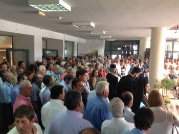 Eπίδειξη ανασφάλειας από Αναστασόπουλο: Ο Στάθης "φίμωσε" μειοψηφίες και βουλευτή (φωτογραφίες)