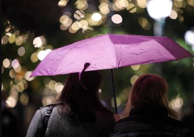 Χριστούγεννα με τοπικές βροχές και χιόνια στους χειμερινούς προορισμούς (Βίντεο)