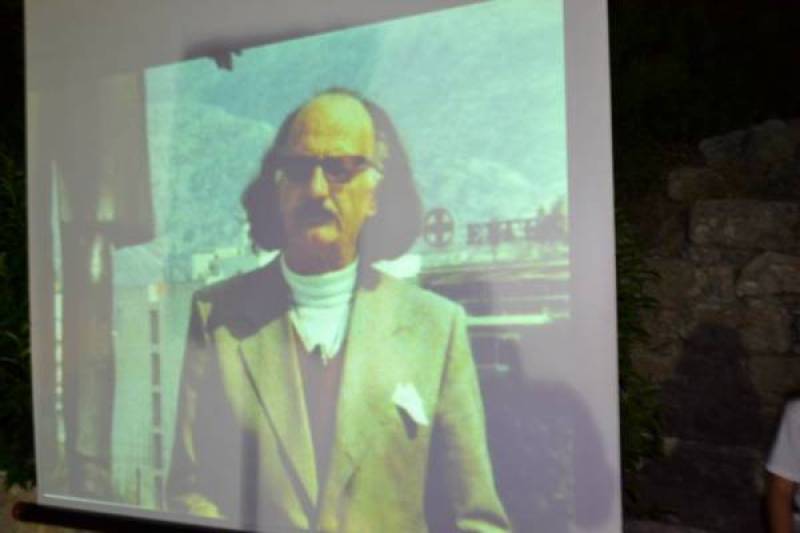 Αφιέρωμα στον Μιχάλη Κατσαρό στην Ανω Πόλη Κυπαρισσίας