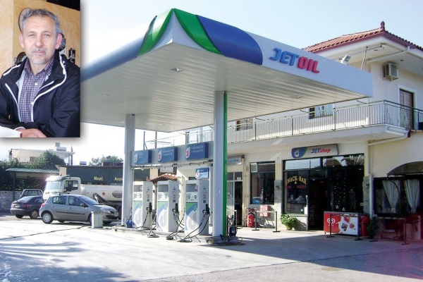 Ποδαρικό με ληστεία βενζινάδικου στο Μεμί