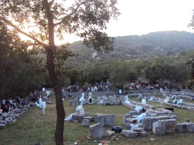 Παράσταση στο Ναό Επικούριου Απόλλωνα “From darkness to light” (φωτογραφίες - βίντεο)