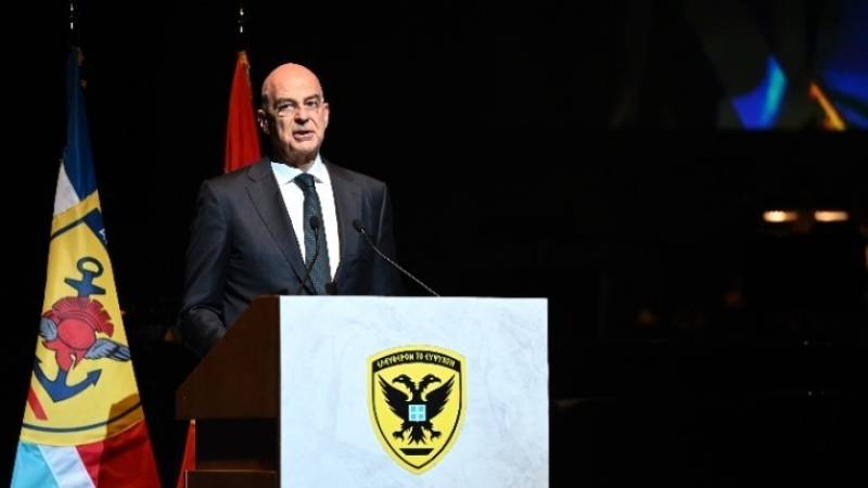 Δένδιας: Στόχος η ανάπτυξη μέσα από την αμυντική βιομηχανία