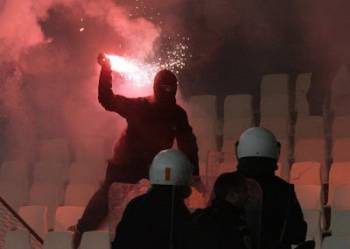 Με ευχολόγια και ανακοινώσεις δεν φεύγει ο χουλιγκανισμός