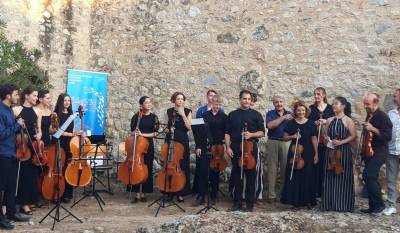 Απολαυστικές μουσικές βραδιές στη Μάνη