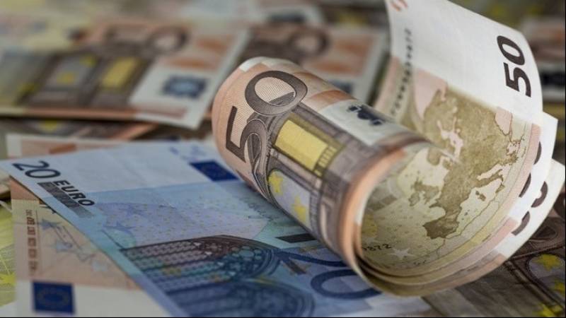 2.355.609.601 ευρώ σε 4.198.881 δικαιούχους από e-ΕΦΚΑ και ΔΥΠΑ έως 29/03