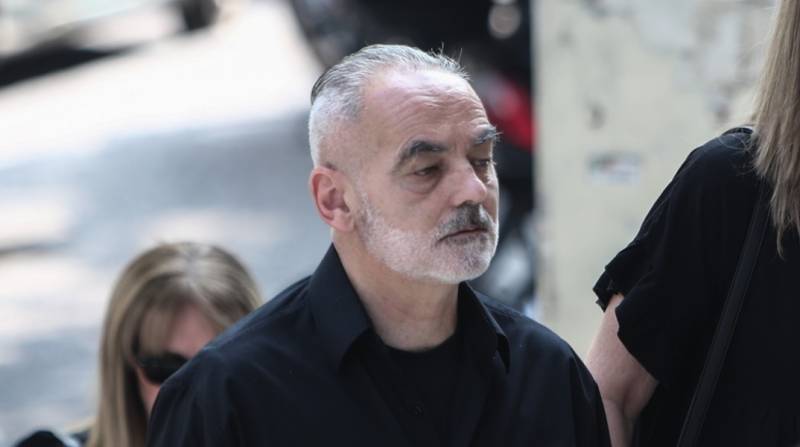 Ο πατέρας του Άλκη Καμπανού κατεβαίνει υποψήφιος με τον Τζιτζικώστα