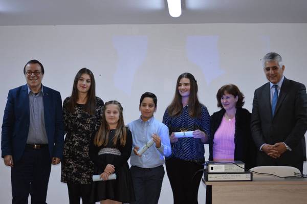 Αριστεία σε μαθητές του Δημοτικού της Μεθώνης