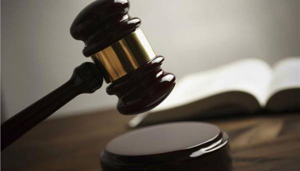 Μεσσηνία: 20 μήνες σε αγρότη για παράνομη κατοχή όπλων