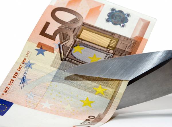 &quot;Κούρεμα με την ψιλή&quot; χρέους 2 δανειοληπτών από το Ειρηνοδικείο Καλαμάτας