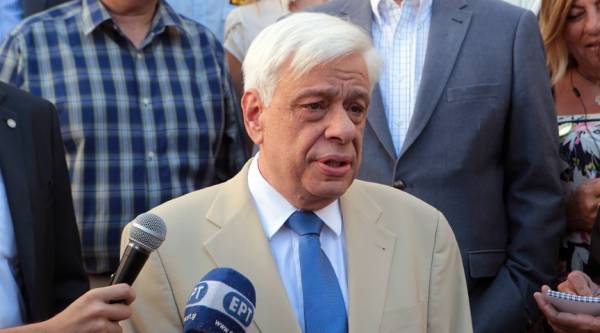 Παυλόπουλος από Τρίπολη: &quot;Tα μεγάλα και τα σημαντικά για το Ελληνικό Έθνος μπορούμε να τα πετύχουμε μόνον ενωμένοι&quot;