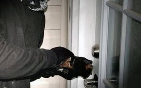 Διαρρήκτες ρήμαξαν 47 σπίτια σε Μεσσηνία και Χανιά