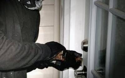 Διαρρήκτες ρήμαξαν 47 σπίτια σε Μεσσηνία και Χανιά