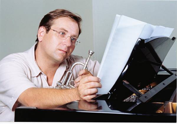 "Το ΔΗΠΕΘΕΚ πρέπει να ξαναμπεί στον ιστό της καλαματιανής κοινωνίας"