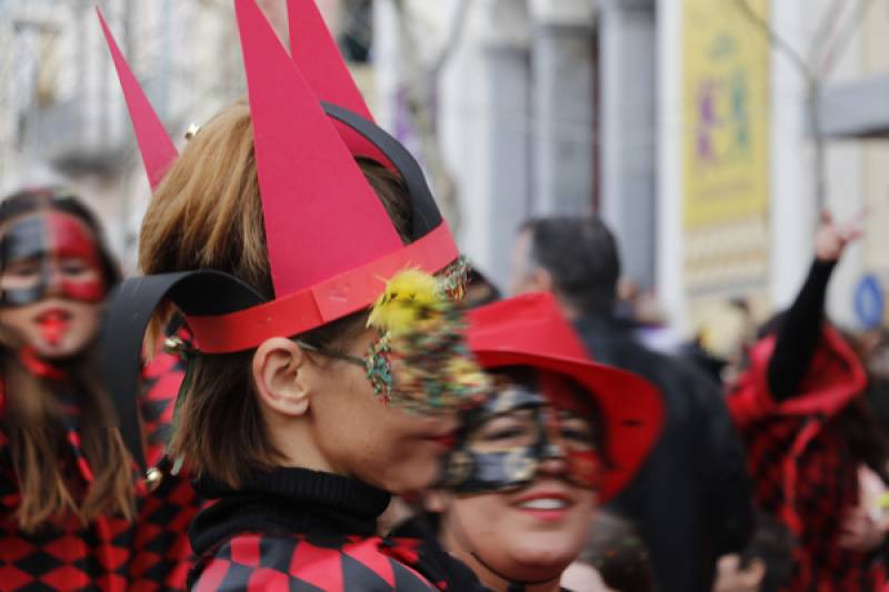 Καρναβάλι μίμησης και... υφαρπαγής ψήφων