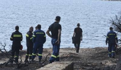 Συγγενής θυμάτων στο Μάτι έδειρε αξιωματικό της Πυροσβεστικής
