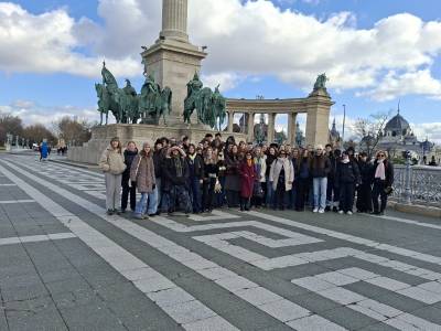 Καλαματιανοί μαθητές και καθηγητές στη Βουδαπέστη