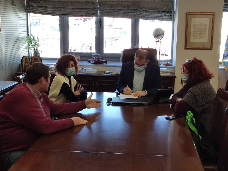 Σύμβαση Δήμου Καλαμάτας και Φιλοζωϊκού Ομίλου για την διαχείριση αδέσποτων