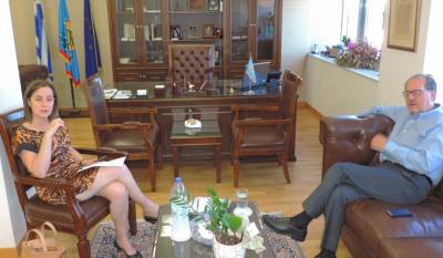 Η πρέσβειρα του Ισραήλ στο Δημαρχείο Καλαμάτας