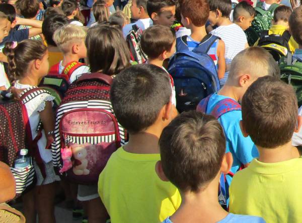 Η μεταφορά των μαθητών στο Περιφερειακό Συμβούλιο