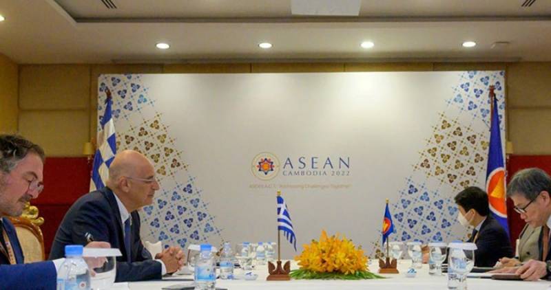 Δένδιας: Ο αναθεωρητισμός και η αμφισβήτηση των συνόρων οδηγεί την ανθρωπότητα σε περιπέτειες