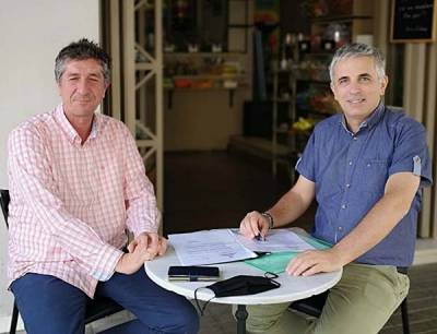 Μάκαρης με Σπίνο για Μικρή Μαντίνεια