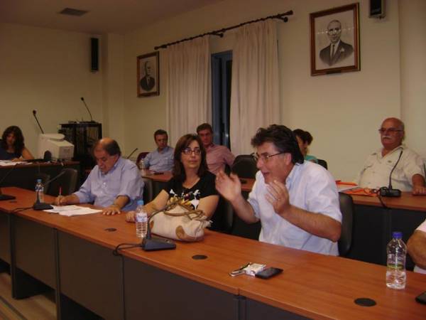 Στο στόχαστρο κριτικής ο δήμαρχος Τριφυλίας