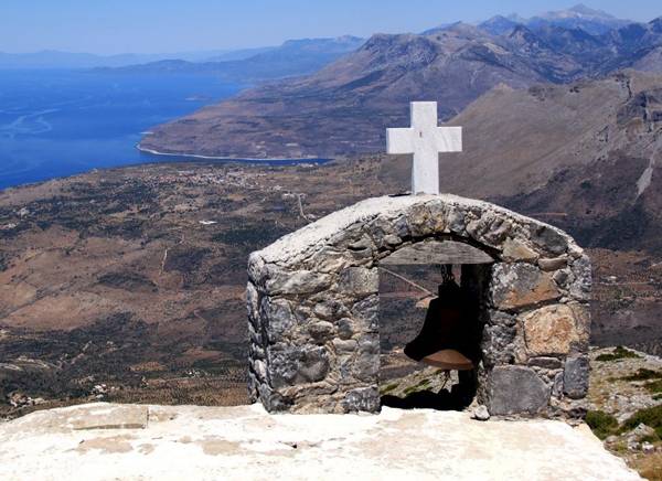 Ορεινή πεζοπορική εξόρμηση στη Μάνη 