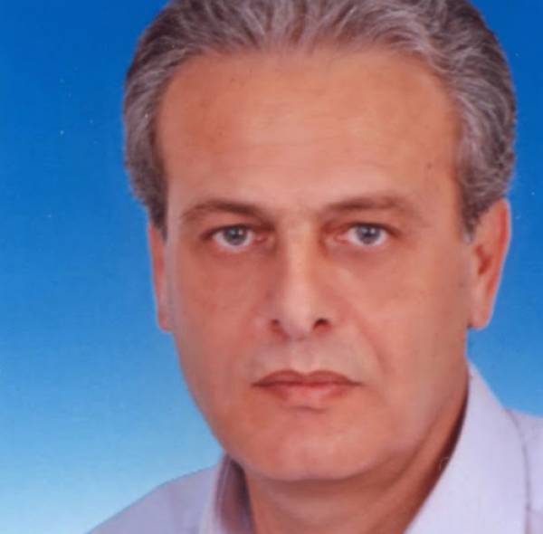 Γιατί ο Τατούλης φοβάται τη δημοκρατία;