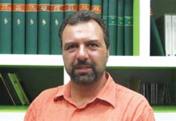 Ο Στ. Αραχωβίτης δεν θα χρησιμοποιήσει το βουλευτικό αυτοκίνητο
