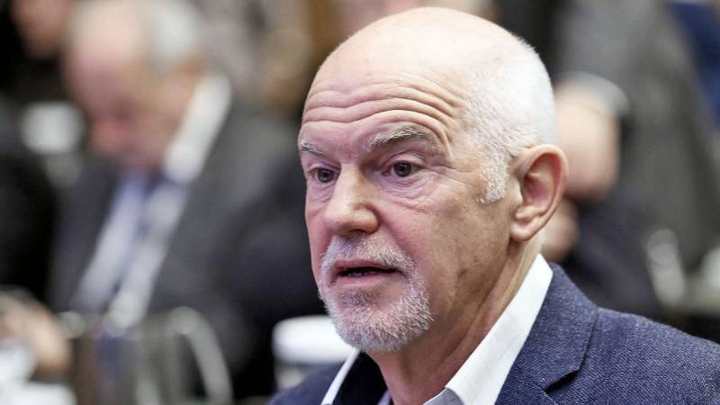 Παπανδρέου: Φτάσαμε κοντά στη λύση του Κυπριακού και τη διευθέτηση της υφαλοκρηπίδας