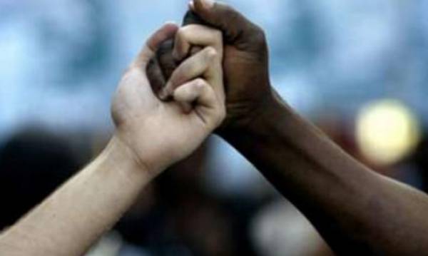 Αντιρατσιστικό και αντιφασιστικό φεστιβάλ στην Καλαμάτα