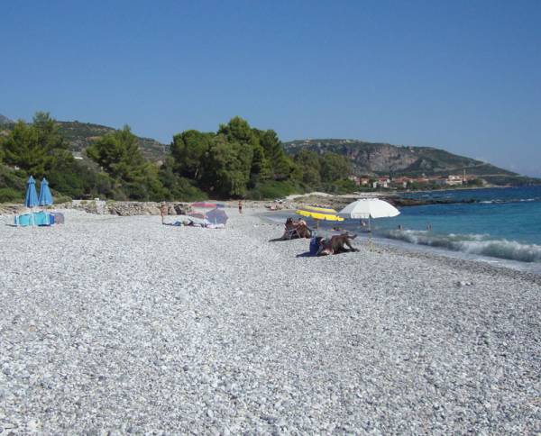 Εκμίσθωση 5 θέσεων αιγιαλού στη Δυτική Μάνη
