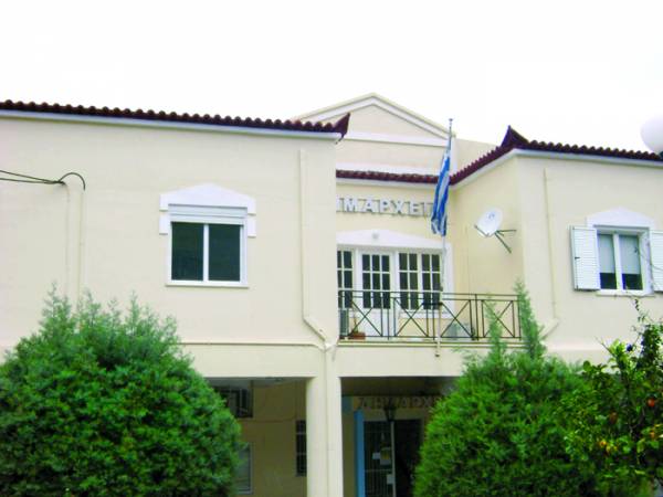 Εποχικό προσωπικό μέχρι το… Σεπτέμβριο στο Δήμο Τριφυλίας