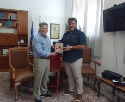 Συνάντηση Αναστασόπουλου με τον πρόεδρο της Παμεσσηνιακής Ομοσπονδίας Αμερικής και Καναδά