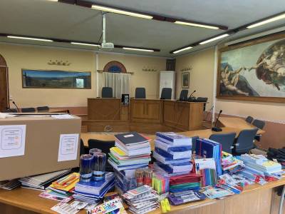 «Τα σχολεία αρχίζουν και οι τσάντες γεμίζουν» σε Καλαμάτα, Μεσσήνη και Καρδαμύλη