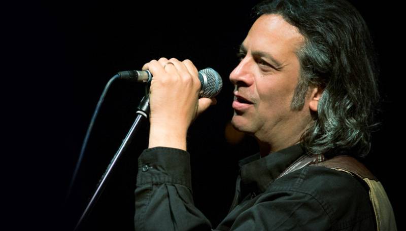 Ο Δημήτρης Ζερβουδάκης στο "Brooklyn Live Stage"