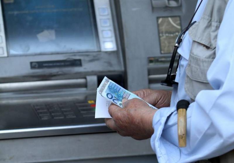 Συντάξεις Οκτωβρίου: Πότε πληρώνονται (Βίντεο)