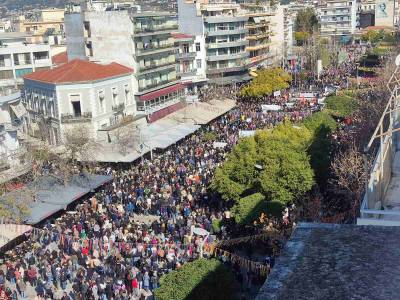 Καλαμάτα: Φοιτητικό - μαθητικό συλλαλητήριο για τα Τέμπη