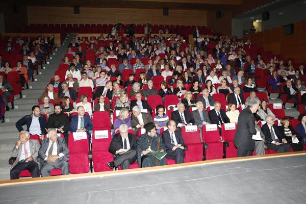 Συνεχίζεται το Πανελλήνιο Συνέδριο Νεφρολογίας στην Καλαμάτα