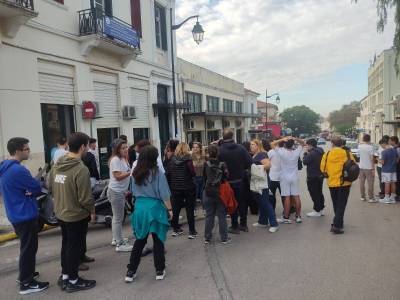 Eνωση Συλλόγων Γονέων Δήμου Καλαμάτας: “Aδικη απόφαση συγχώνευσης τμημάτων στο 2ο Λύκειο”