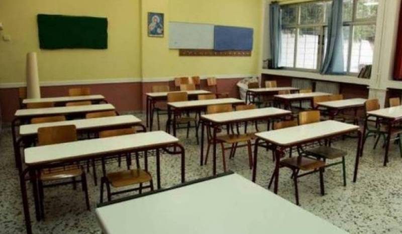 «Αγωνιστική Συσπείρωση Εκπαιδευτικών» κατά Μαντά και πειραματικών σχολείων