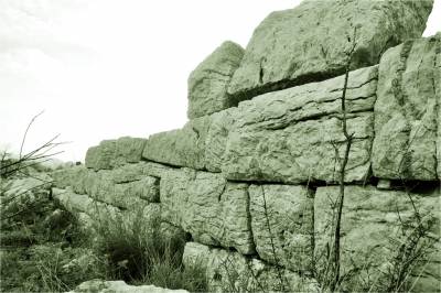 Κάστρα και οχυρά της Μεσσηνίας: Οι οχυρώσεις στου Δεσύλλα