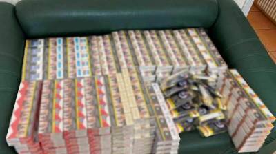 Σύλληψη πέντε ατόμων στο «Ελ.Βενιζέλος» με 20.775 λαθραία πακέτα τσιγάρα