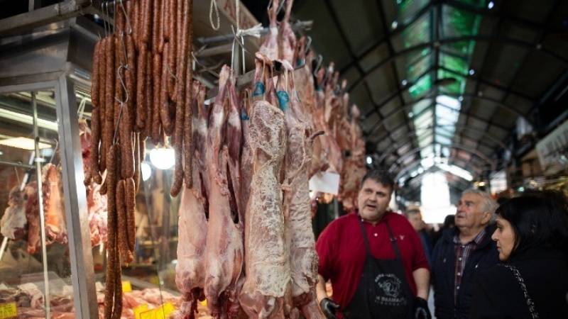 Επάρκεια αγαθών και συγκράτηση τιμών στην αγορά ενόψει Πάσχα