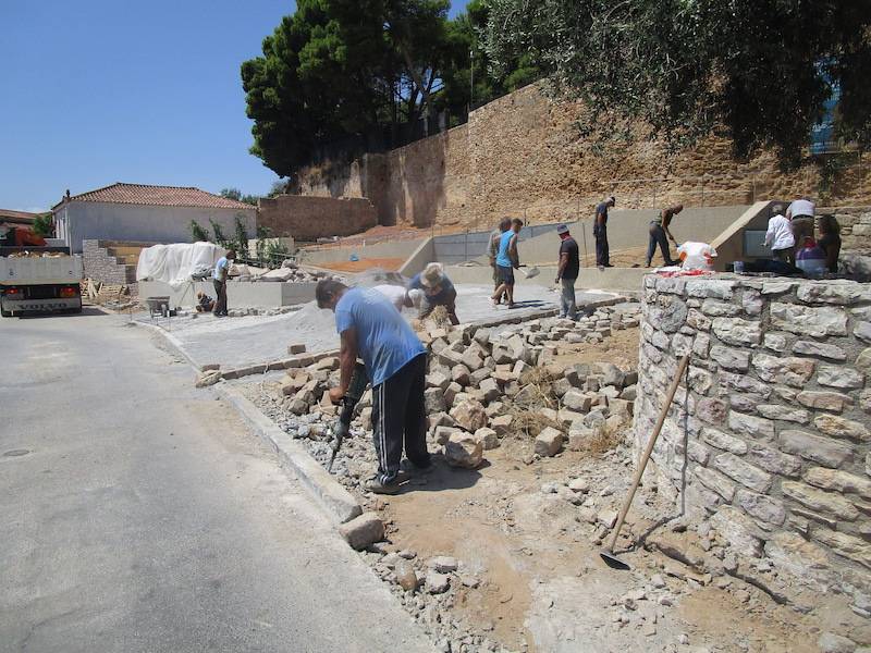 Εντατικοί ρυθμοί για είσοδο Κάστρου Καλαμάτας, για να προλάβουν την πρεμιέρα του Φεστιβάλ Χορού