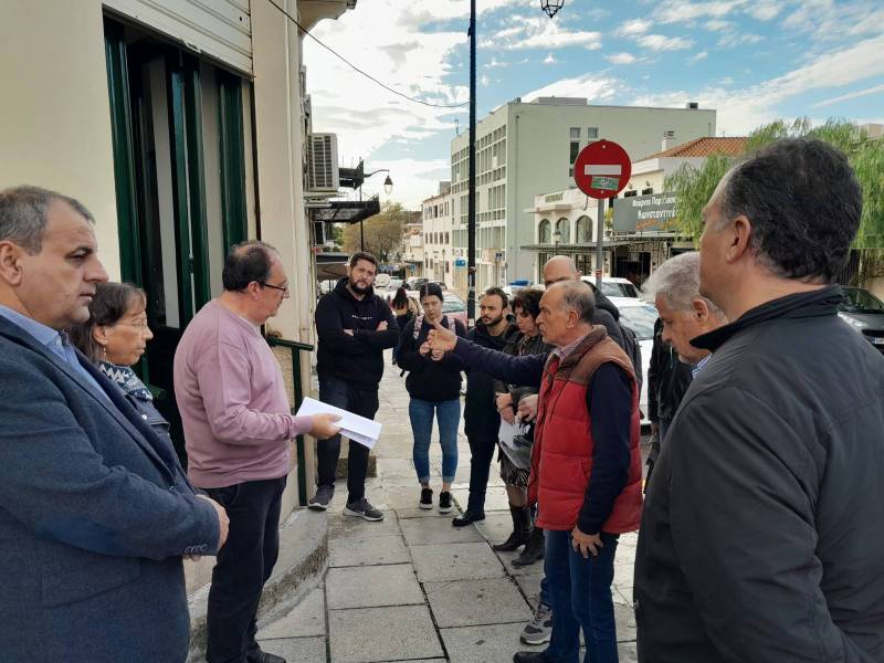 Παράσταση διαμαρτυρίας από εκπαιδευτικούς της Α’ ΕΛΜΕ Μεσσηνίας