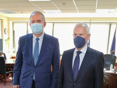 Λαμπρόπουλος σε Ταγαρά για αντιπλημμυρικά και πολεοδομικές μελέτες